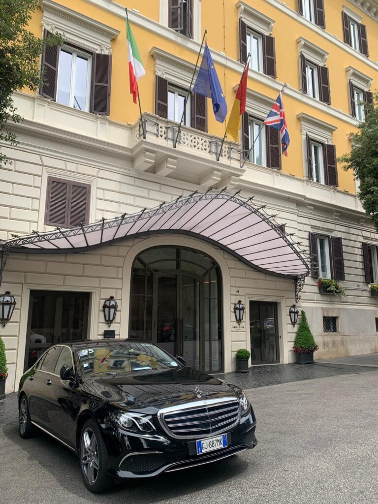 Berlina con autista per eventi e matrimoni